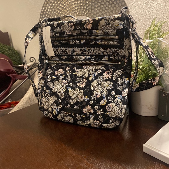 Iconic Triple Zip Hipster Vera Bradley - Picture 1 of 6